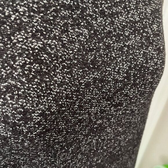 Liz Claiborne Black /White Heathered Crew Neck Sweatshirt Double Front Hem SZ L - Picture 4 of 5